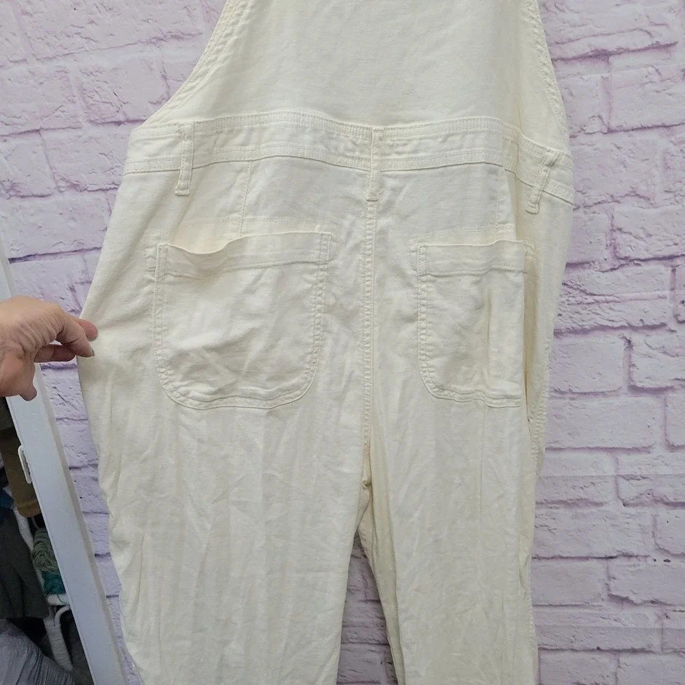 American Eagle Cream Linen Blend Overalls Jumpsuit L Wide Leg Boho Utility